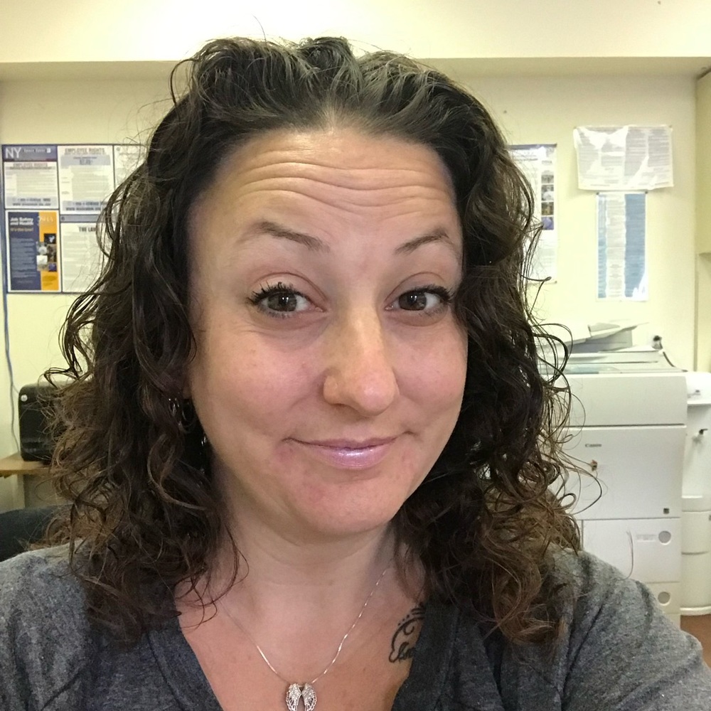 Meet your Posher, Alexis